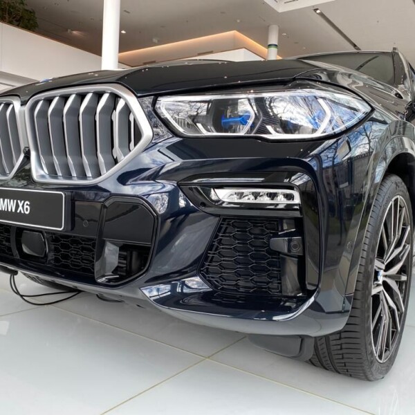 BMW X6  из Германии (30120)