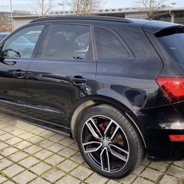 Audi SQ5 из Германии (30153)