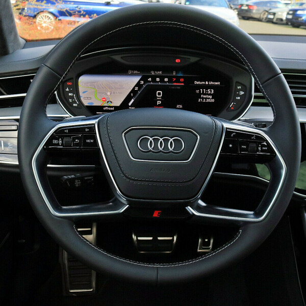 Audi S8  из Германии (30192)