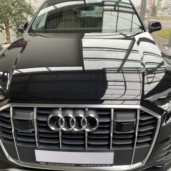 Audi Q7 из Германии (30720)