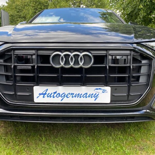 Audi Q8 из Германии (31397)