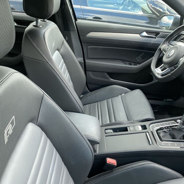 Volkswagen Passat из Германии (31845)