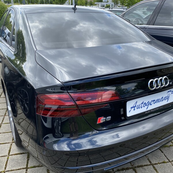 Audi S8  из Германии (31958)