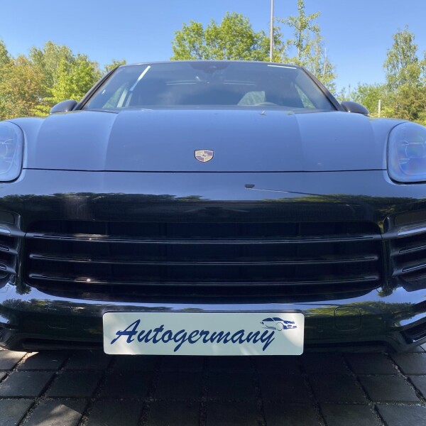Porsche Cayenne из Германии (31986)