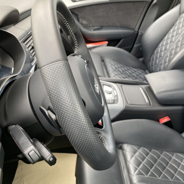 Audi A6  из Германии (32330)