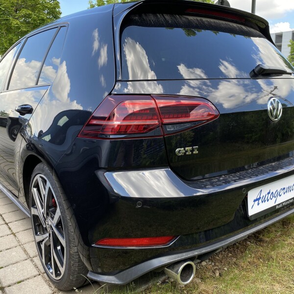 Volkswagen Golf из Германии (32550)