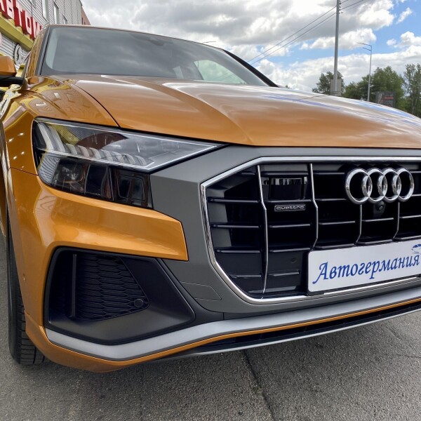 Audi Q8 из Германии (60206)