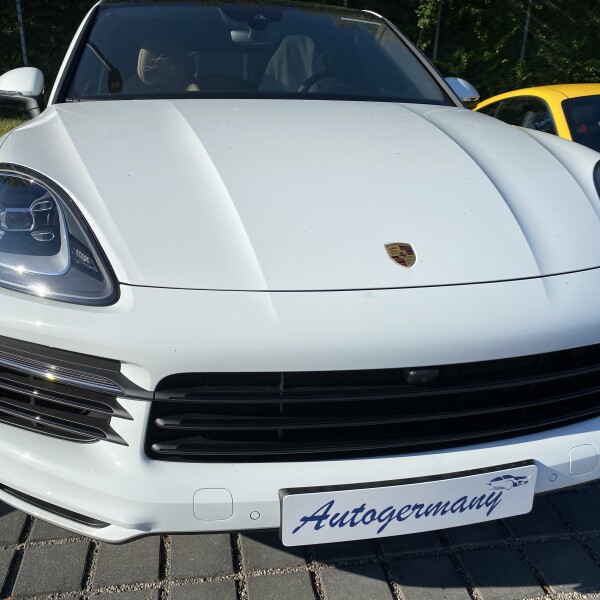 Porsche Cayenne из Германии (33574)