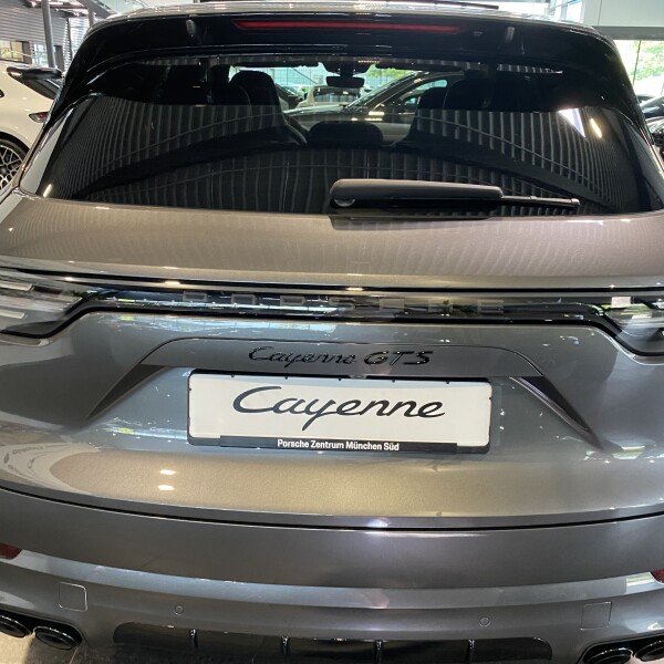 Porsche Cayenne из Германии (33797)
