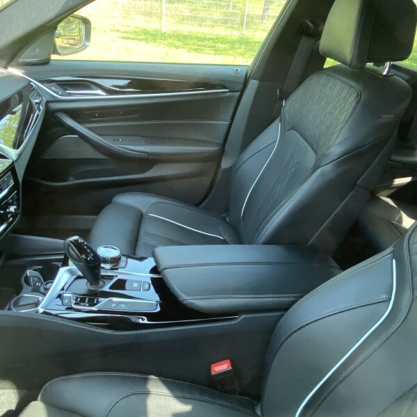 BMW 5-серии из Германии (33844)