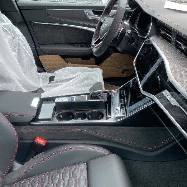Audi RS6 из Германии (34387)