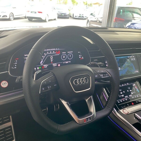 Audi RSQ8 из Германии (34617)