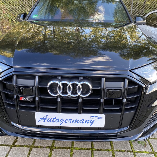Audi SQ7 из Германии (34680)