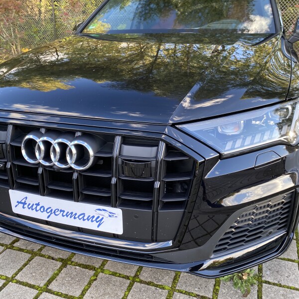 Audi SQ7 из Германии (34678)