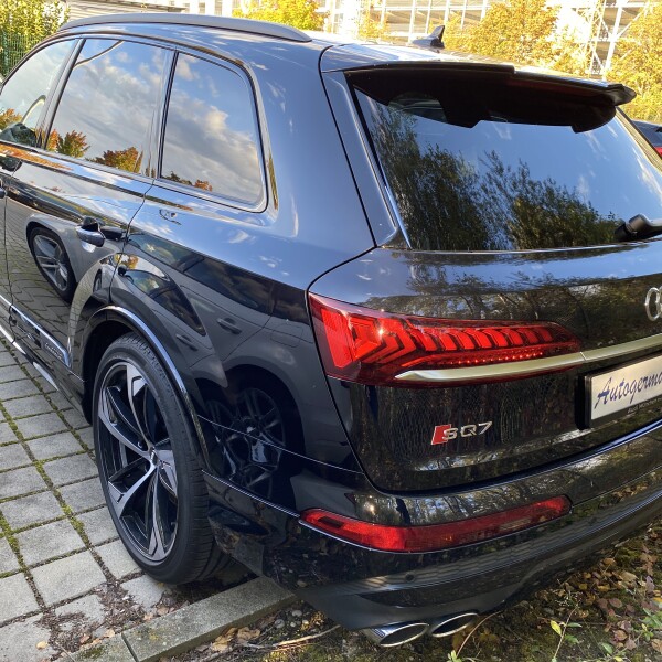 Audi SQ7 из Германии (34694)