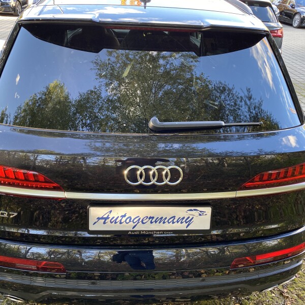 Audi SQ7 из Германии (34686)