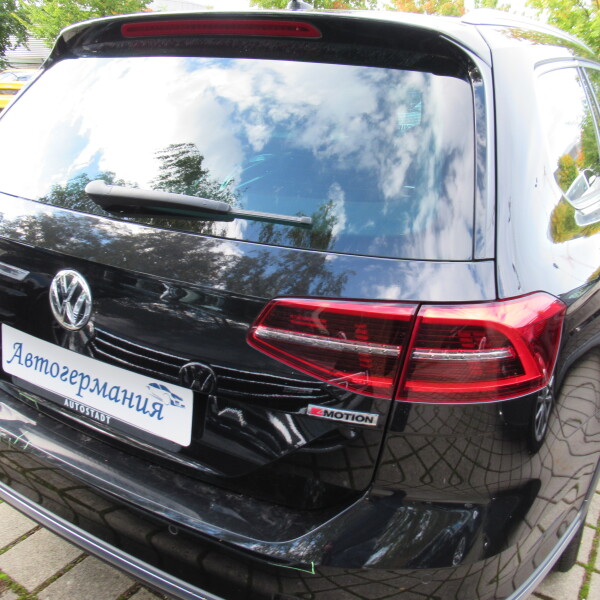Volkswagen Alltrack из Германии (34790)
