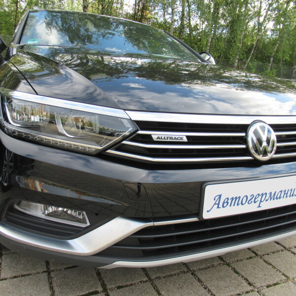 Volkswagen Alltrack из Германии (34784)