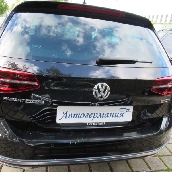 Volkswagen Alltrack из Германии (34798)