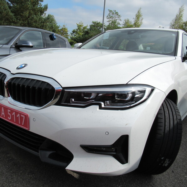 BMW  3-серии из Германии (34826)