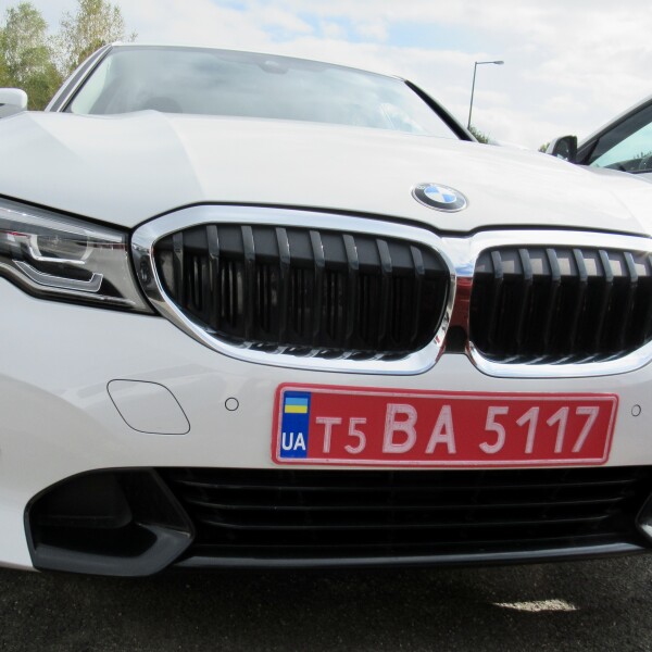BMW  3-серии из Германии (34848)