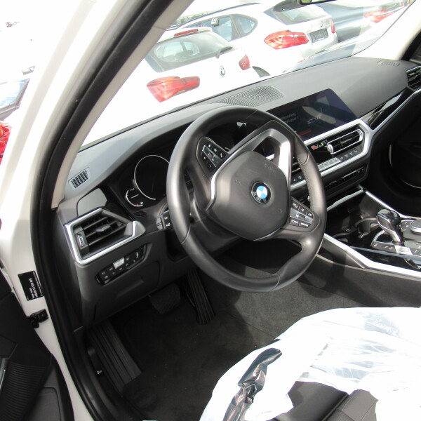 BMW  3-серии из Германии (34842)