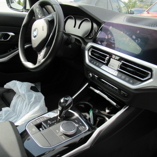 BMW  3-серии из Германии (34841)
