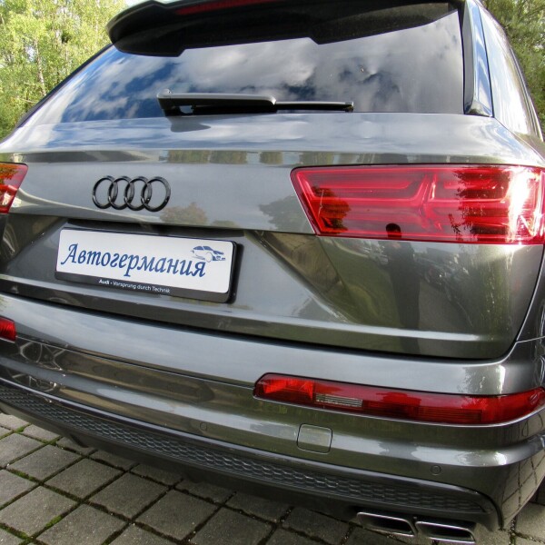 Audi SQ7 из Германии (35009)