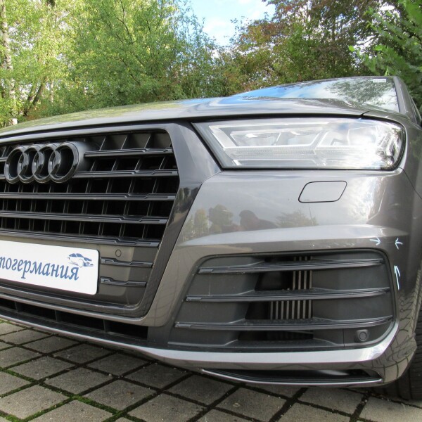 Audi SQ7 из Германии (34988)