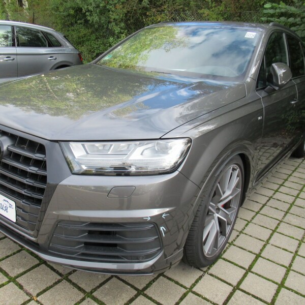 Audi SQ7 из Германии (34984)