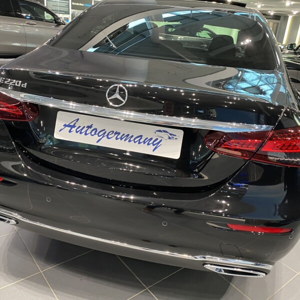 Mercedes-Benz E-Klasse из Германии (35155)