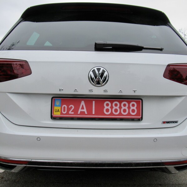 Volkswagen Passat из Германии (35404)
