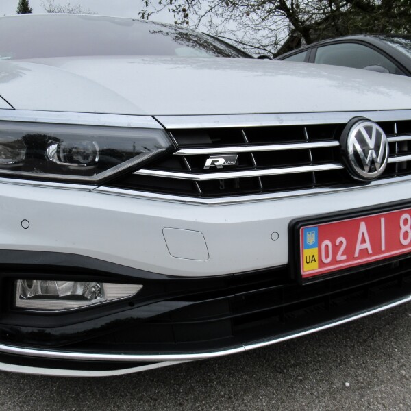 Volkswagen Passat из Германии (35410)