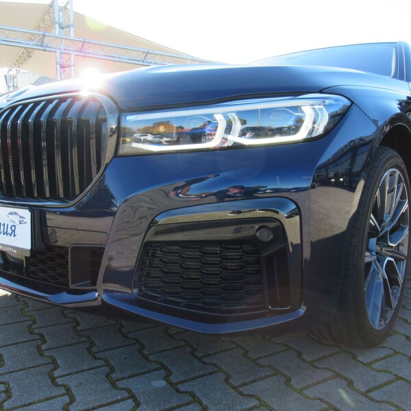 BMW 7-серии из Германии (35538)