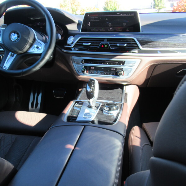 BMW 7-серии из Германии (35557)