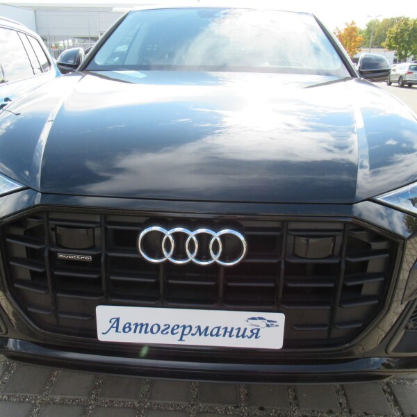 Audi Q8 из Германии (35610)