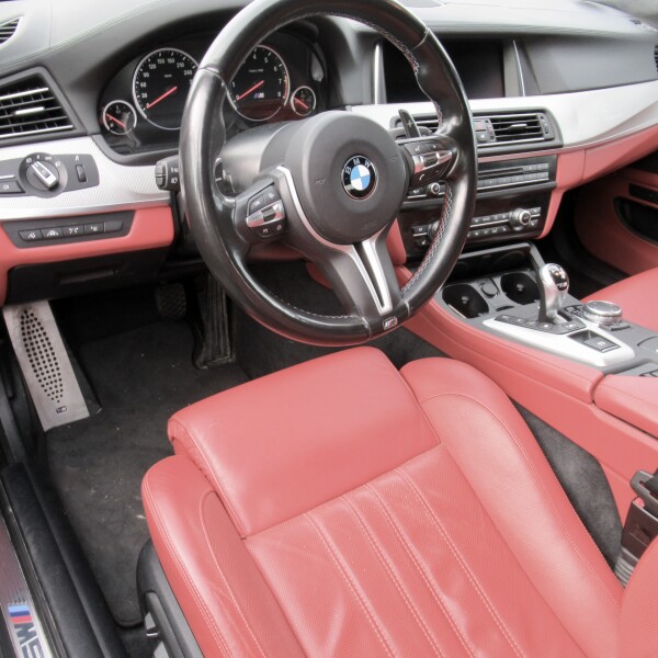 BMW M5 из Германии (35945)