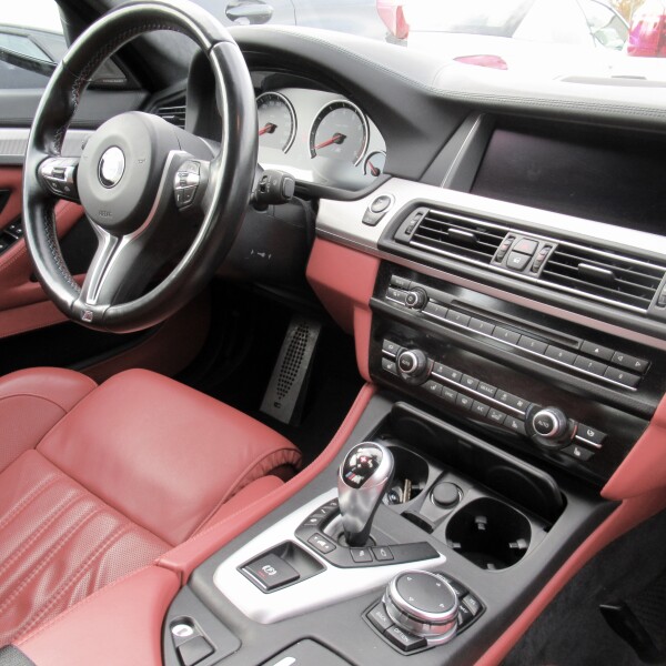 BMW M5 из Германии (35937)