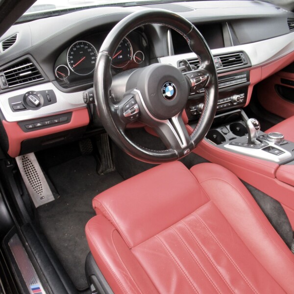 BMW M5 из Германии (35944)