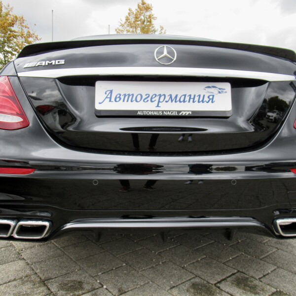 Mercedes-Benz E63 AMG  из Германии (36005)