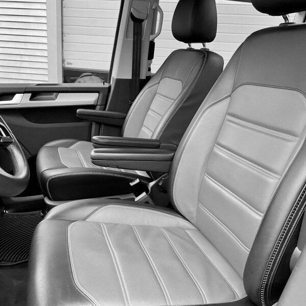 Volkswagen Multivan/Caravelle/Transporter из Германии (36165)