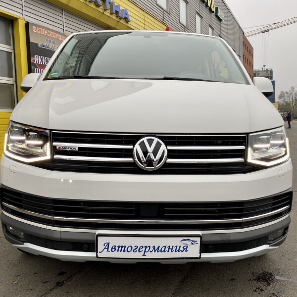 Volkswagen Multivan/Caravelle/Transporter из Германии (36125)