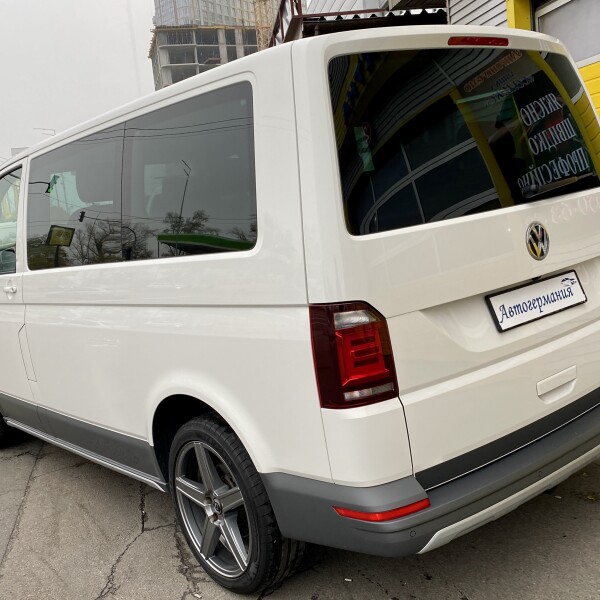 Volkswagen Multivan/Caravelle/Transporter из Германии (36144)