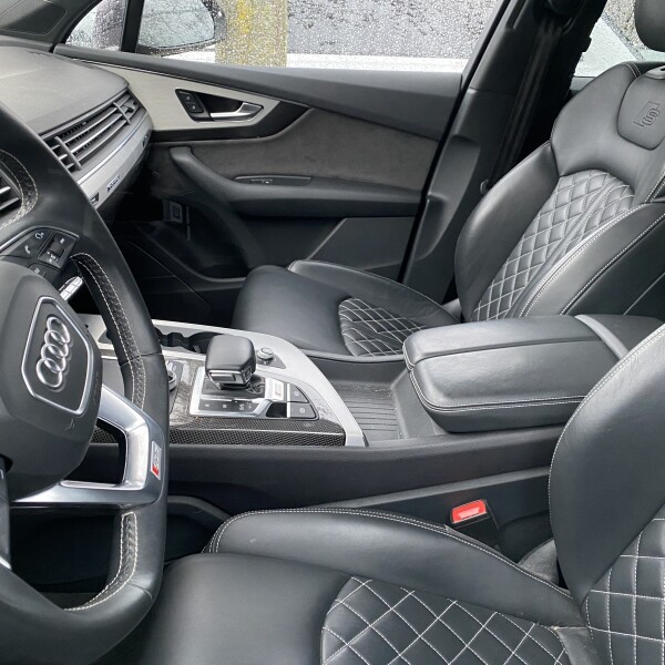 Audi SQ7 из Германии (36365)