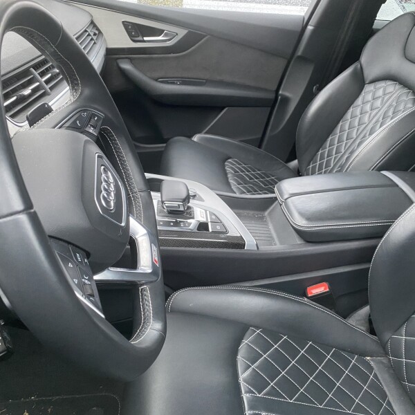 Audi SQ7 из Германии (36363)