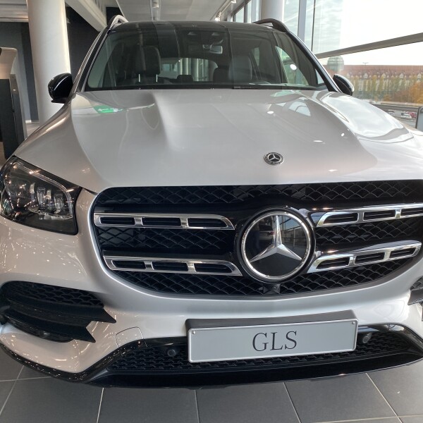 Mercedes-Benz GLS-Klasse из Германии (36494)