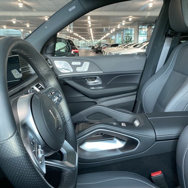 Mercedes-Benz GLS-Klasse из Германии (36525)