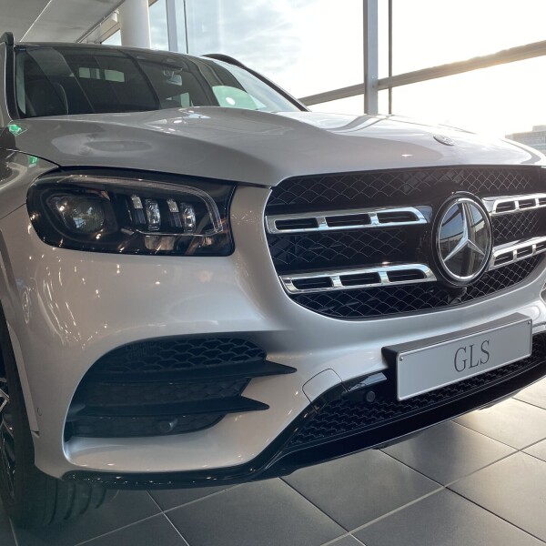 Mercedes-Benz GLS-Klasse из Германии (36492)