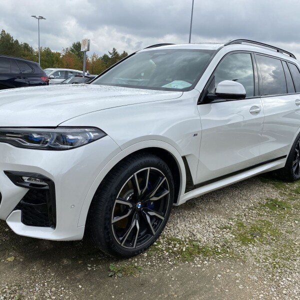 BMW X7 из Германии (36840)
