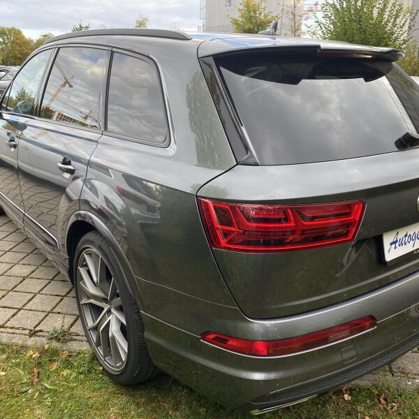 Audi Q7 из Германии (36891)